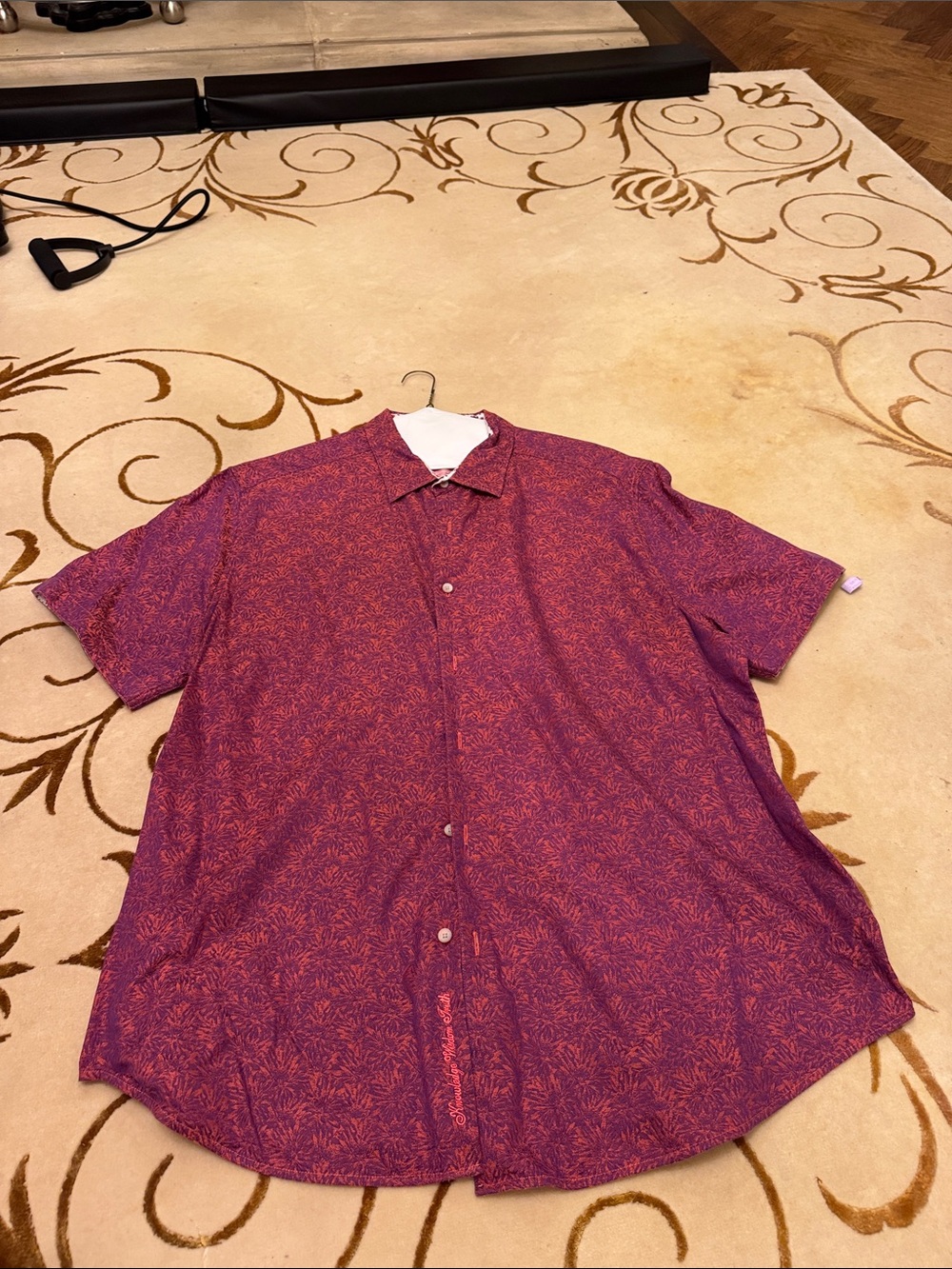 Robert Graham Short-Sleeve Button-Up Shirt in Burgundy and Pink Leaf Print